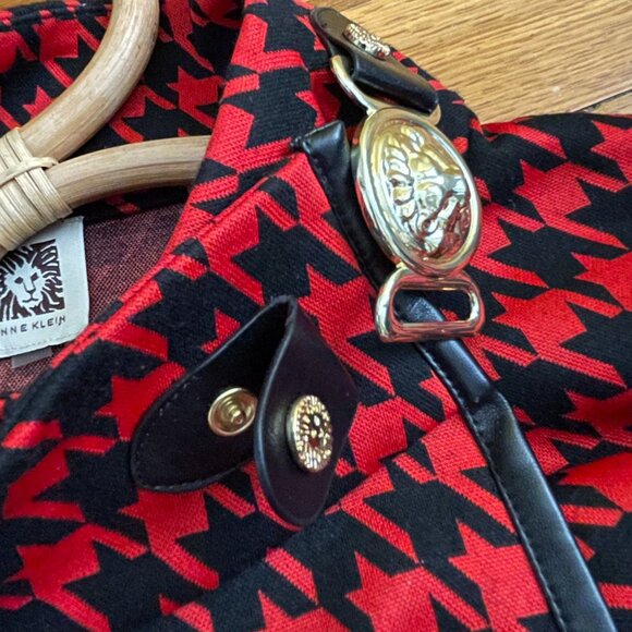 Anne Klein Black Red Houndstooth Cape Jacket - Picture 5 of 10